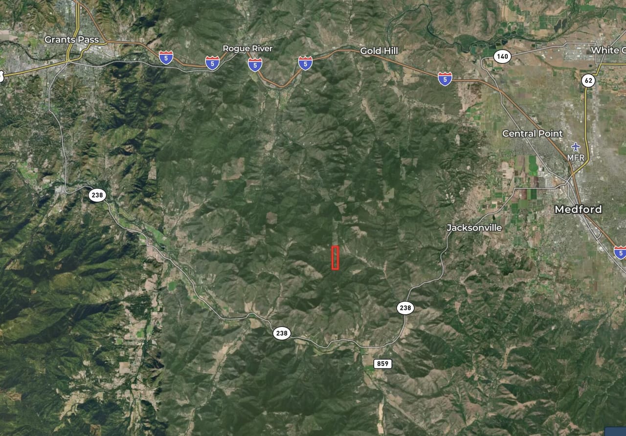 Listing Image 8