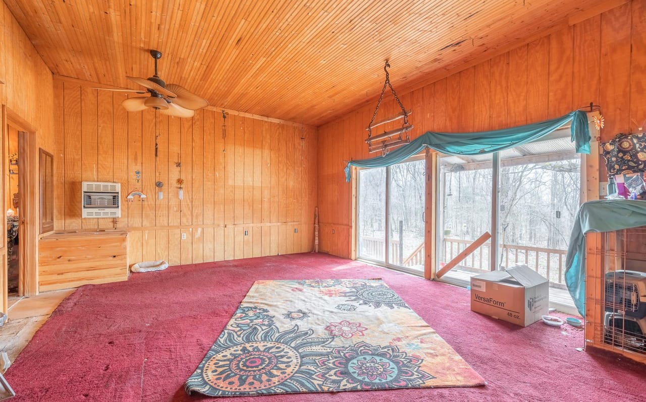 Listing Image 10
