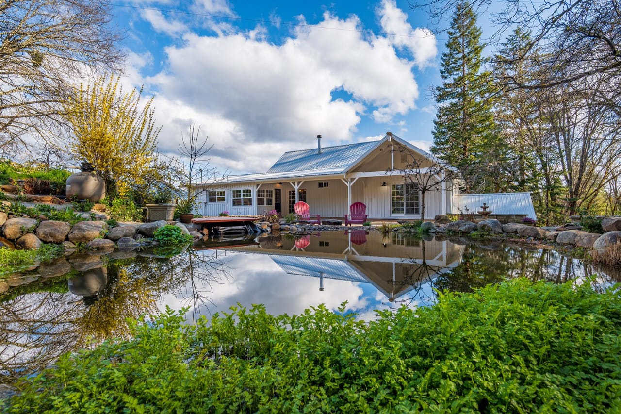 Listing Image 15