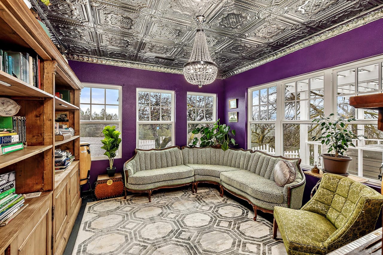 Listing Image 3