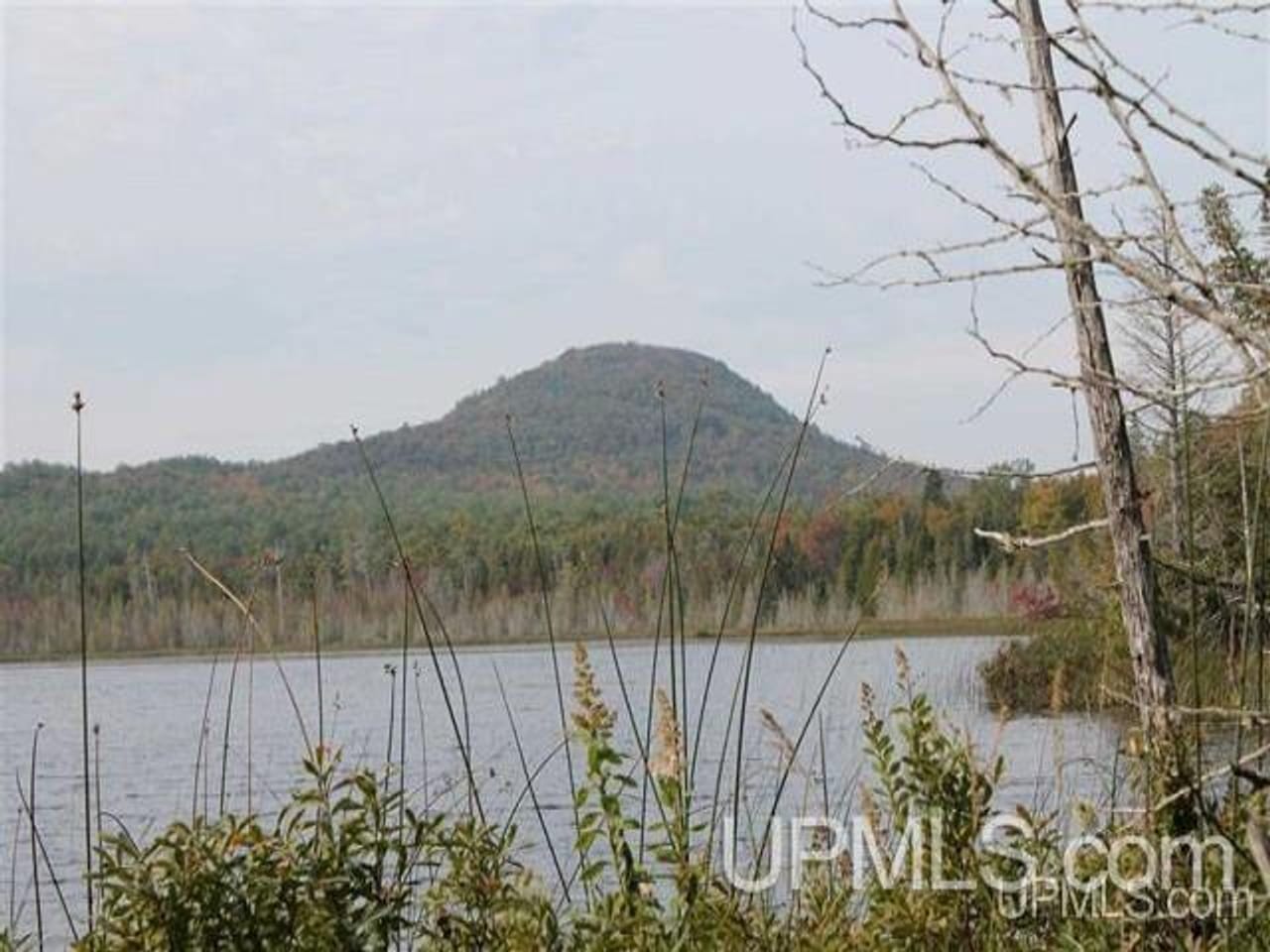 1777 Acres w/3 Lakes