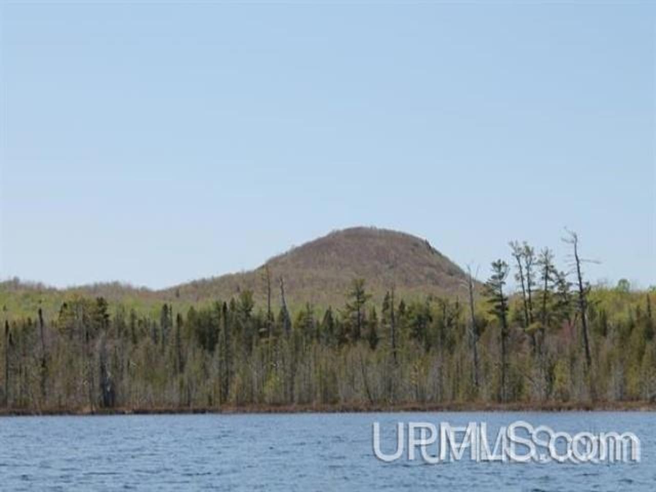 1777 Acres w/3 Lakes