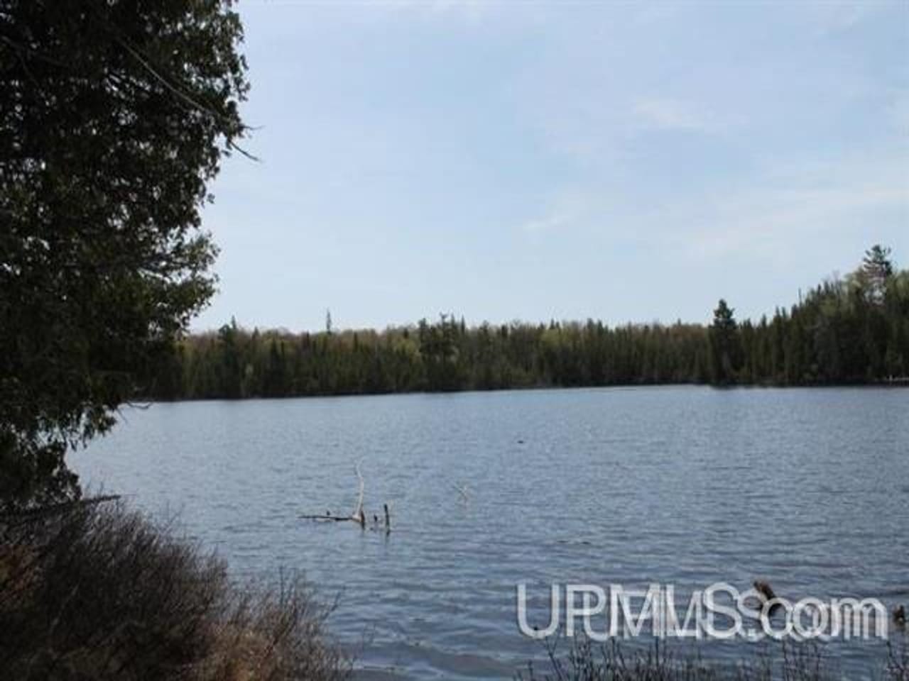 1777 Acres w/3 Lakes