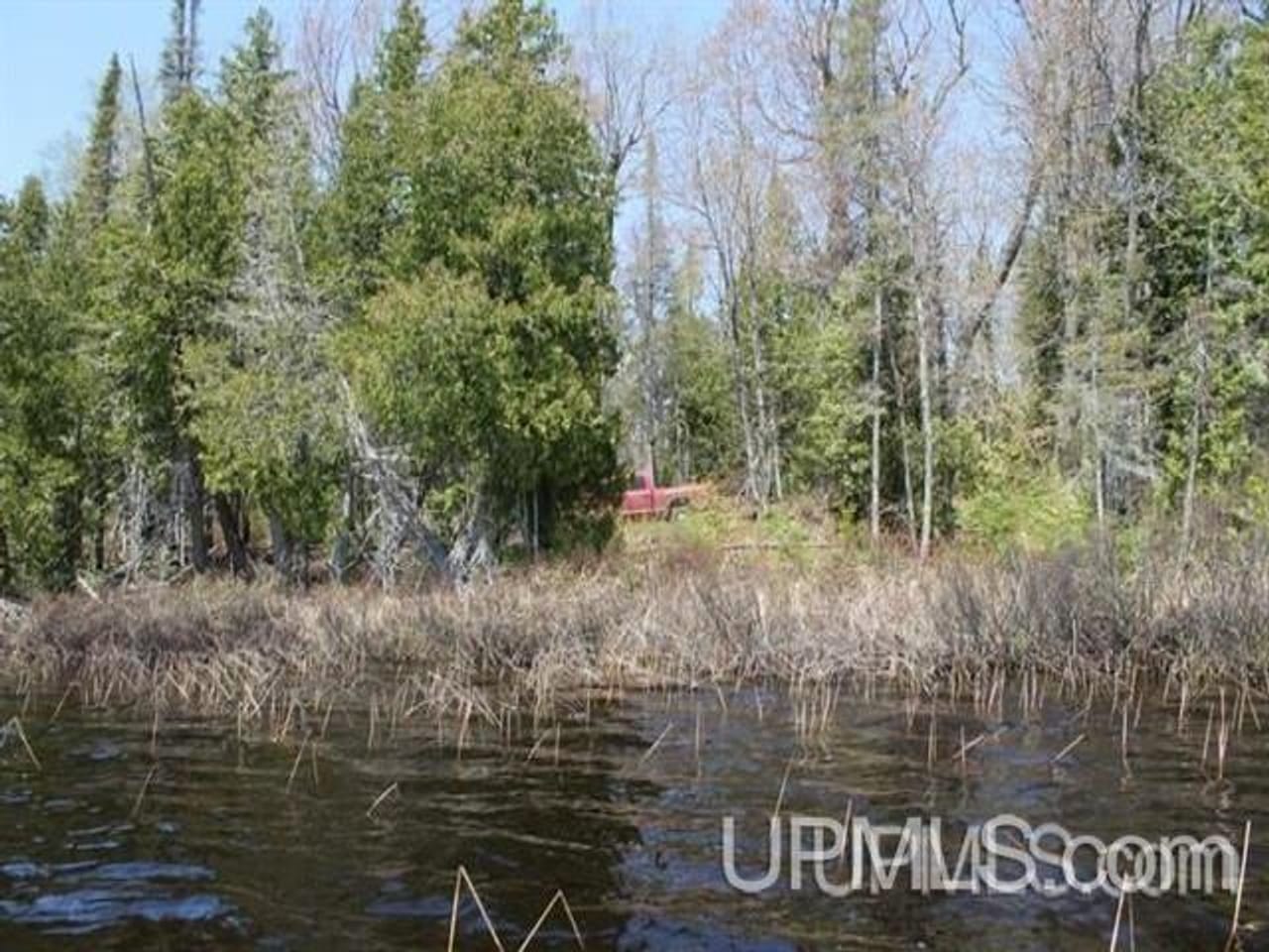 1777 Acres w/3 Lakes
