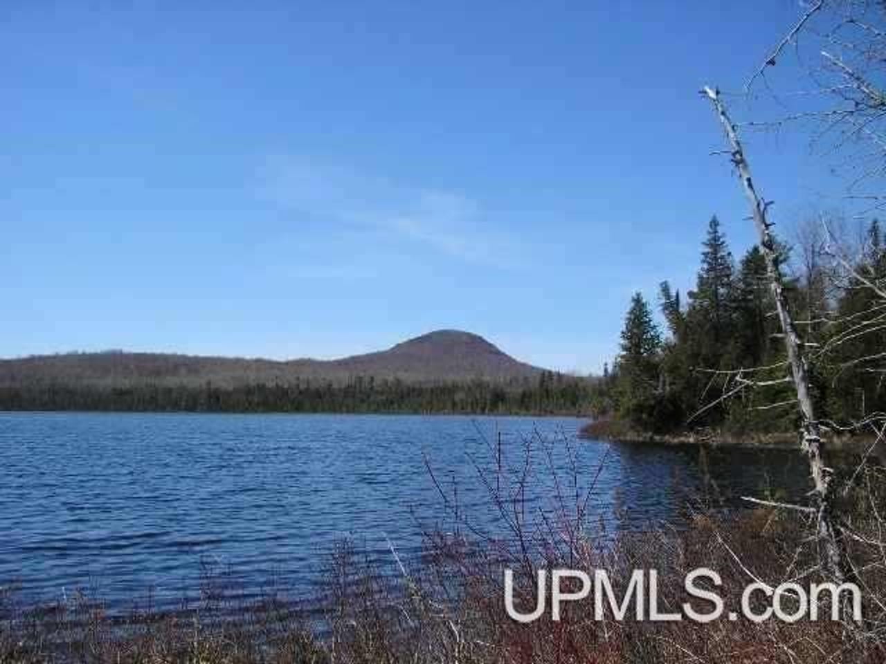 1777 Acres w/3 Lakes