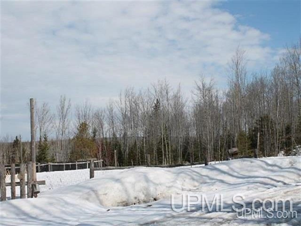 Off the Grid 80 Acre Farm 50106373