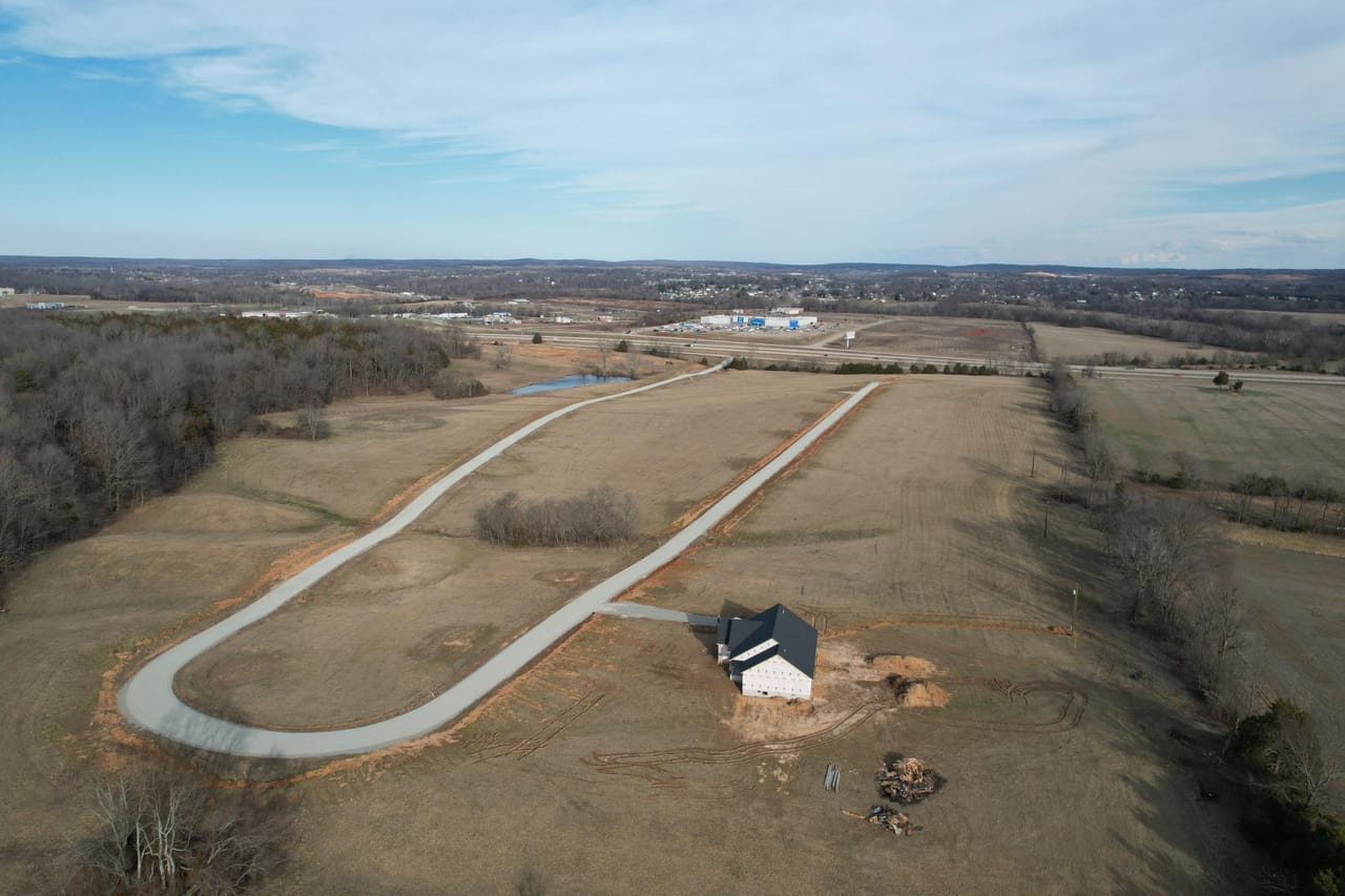 Listing Image 6
