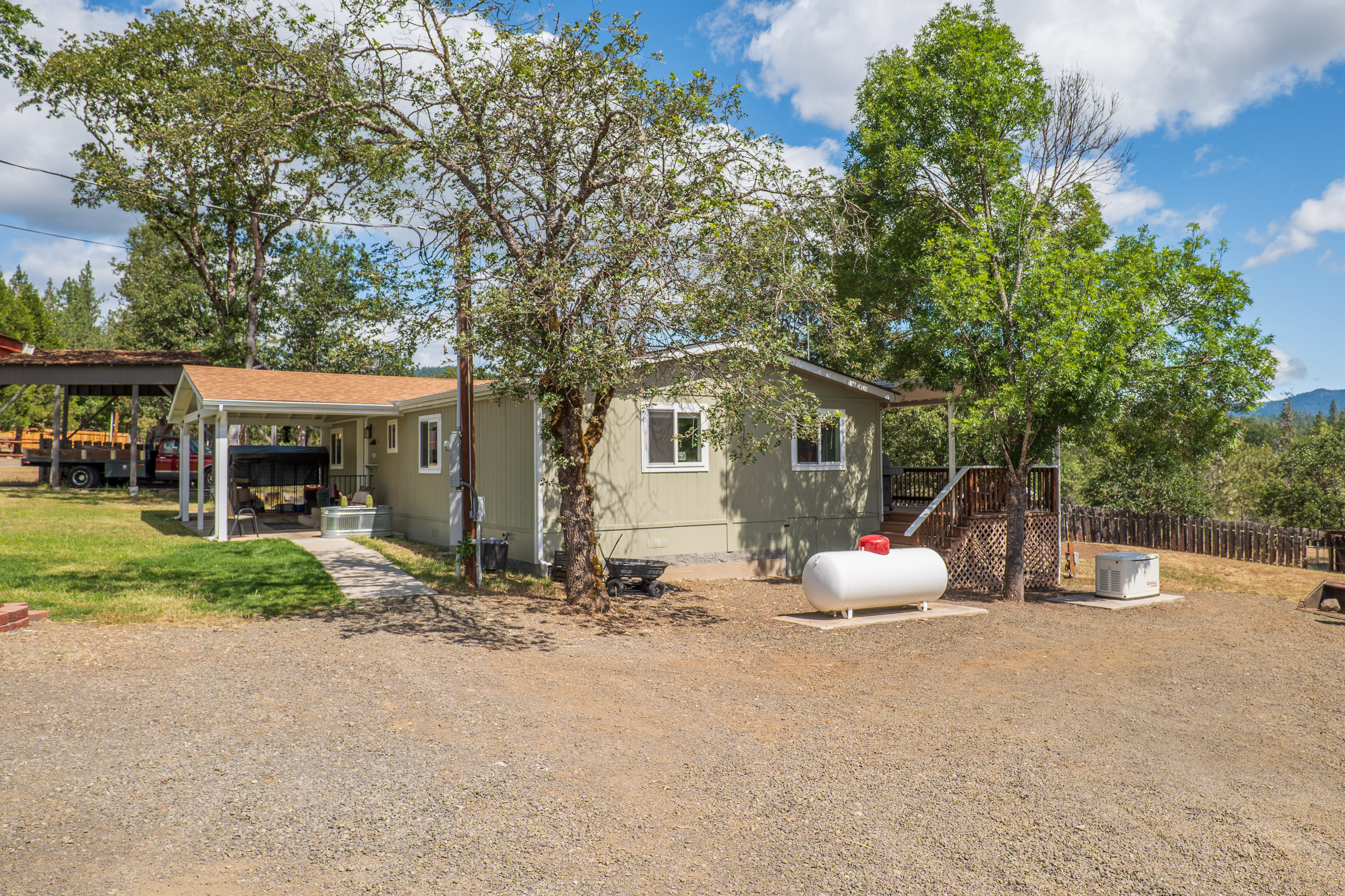 Listing Image 27