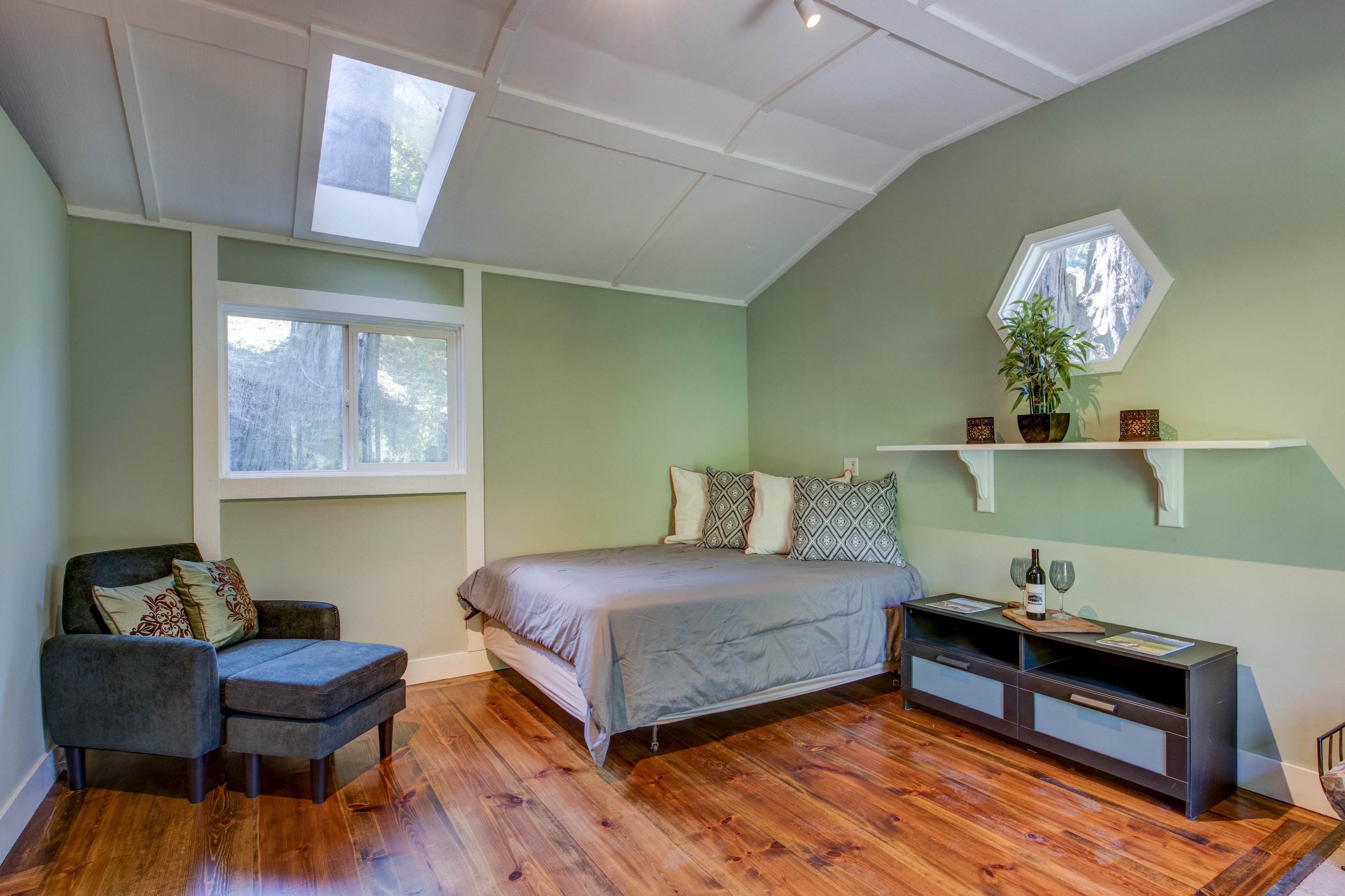 San Gregorio Creekside Farm