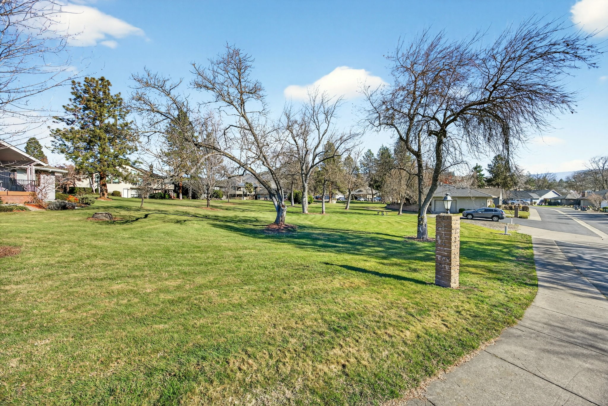 Listing Image 92