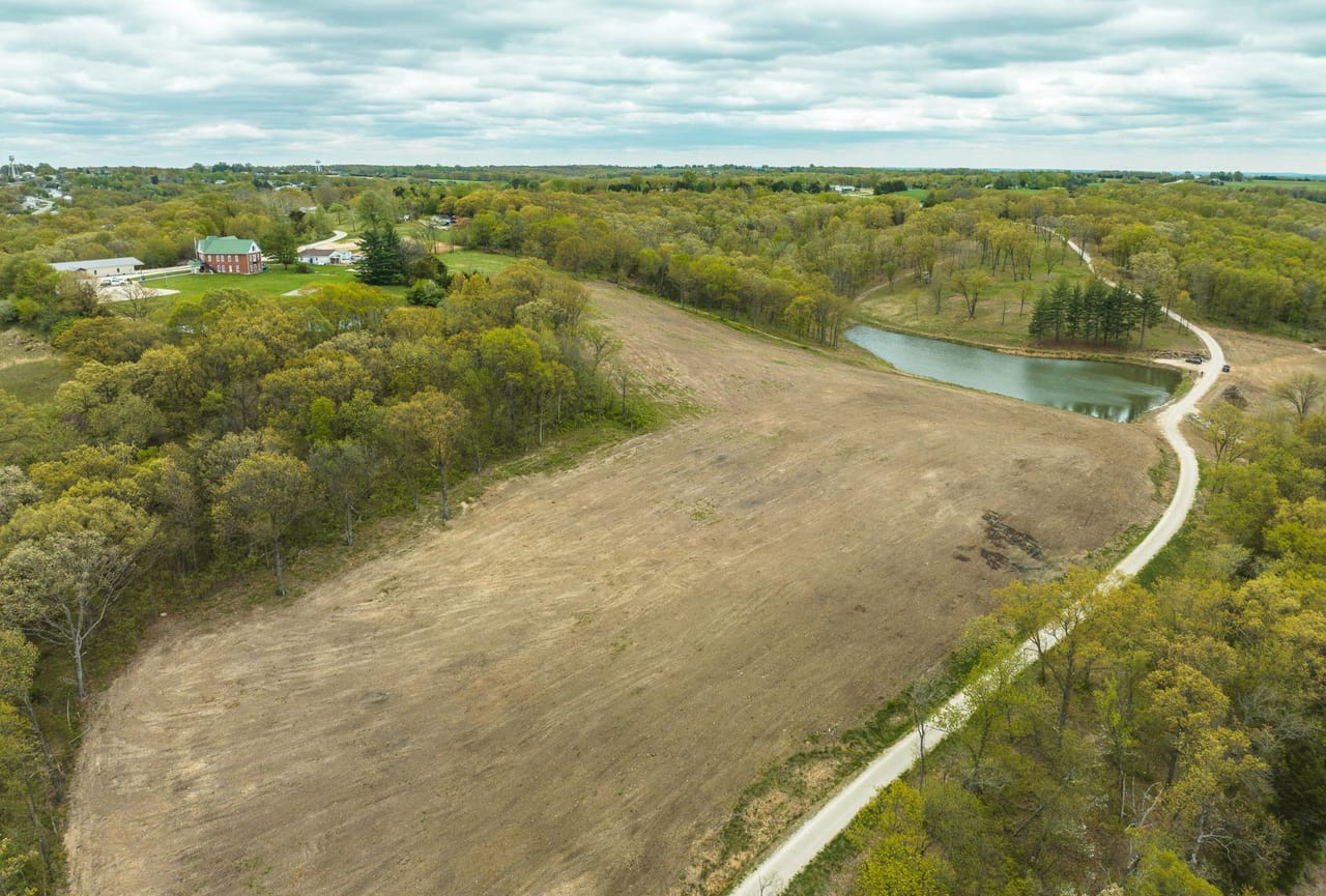 Listing Image 15