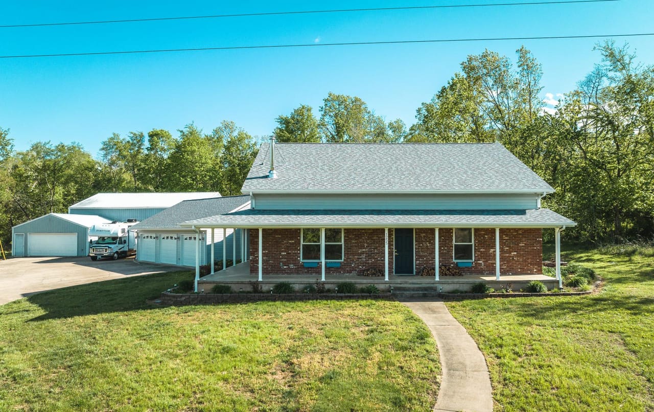 Listing Image 28