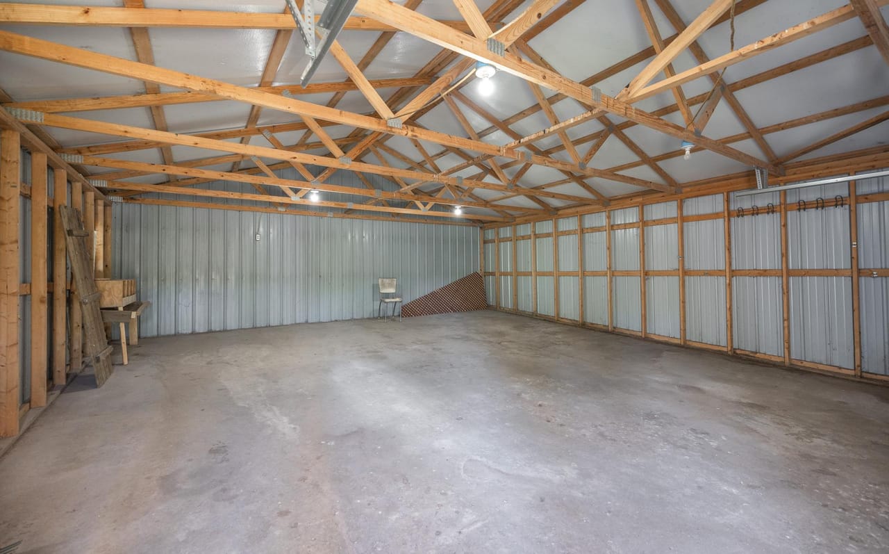 Listing Image 70