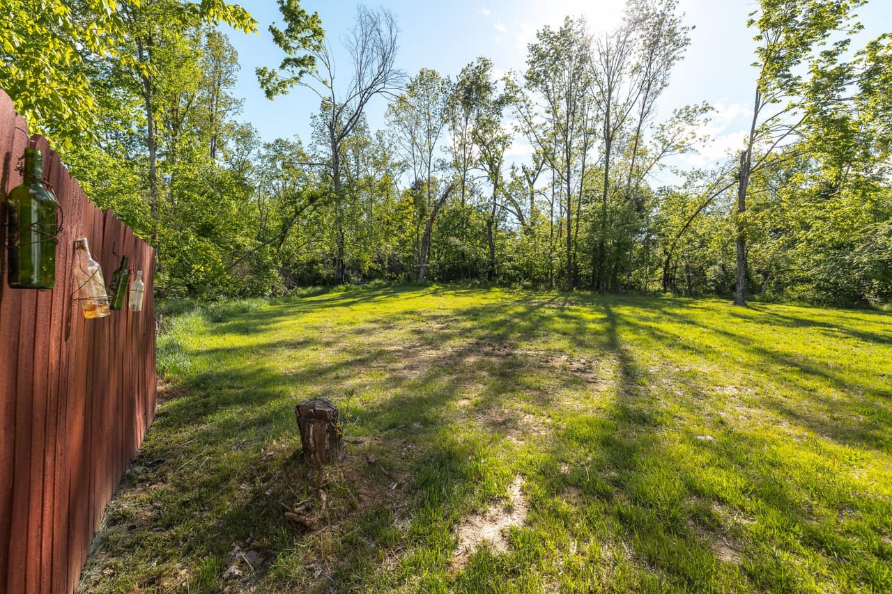 Listing Image 47