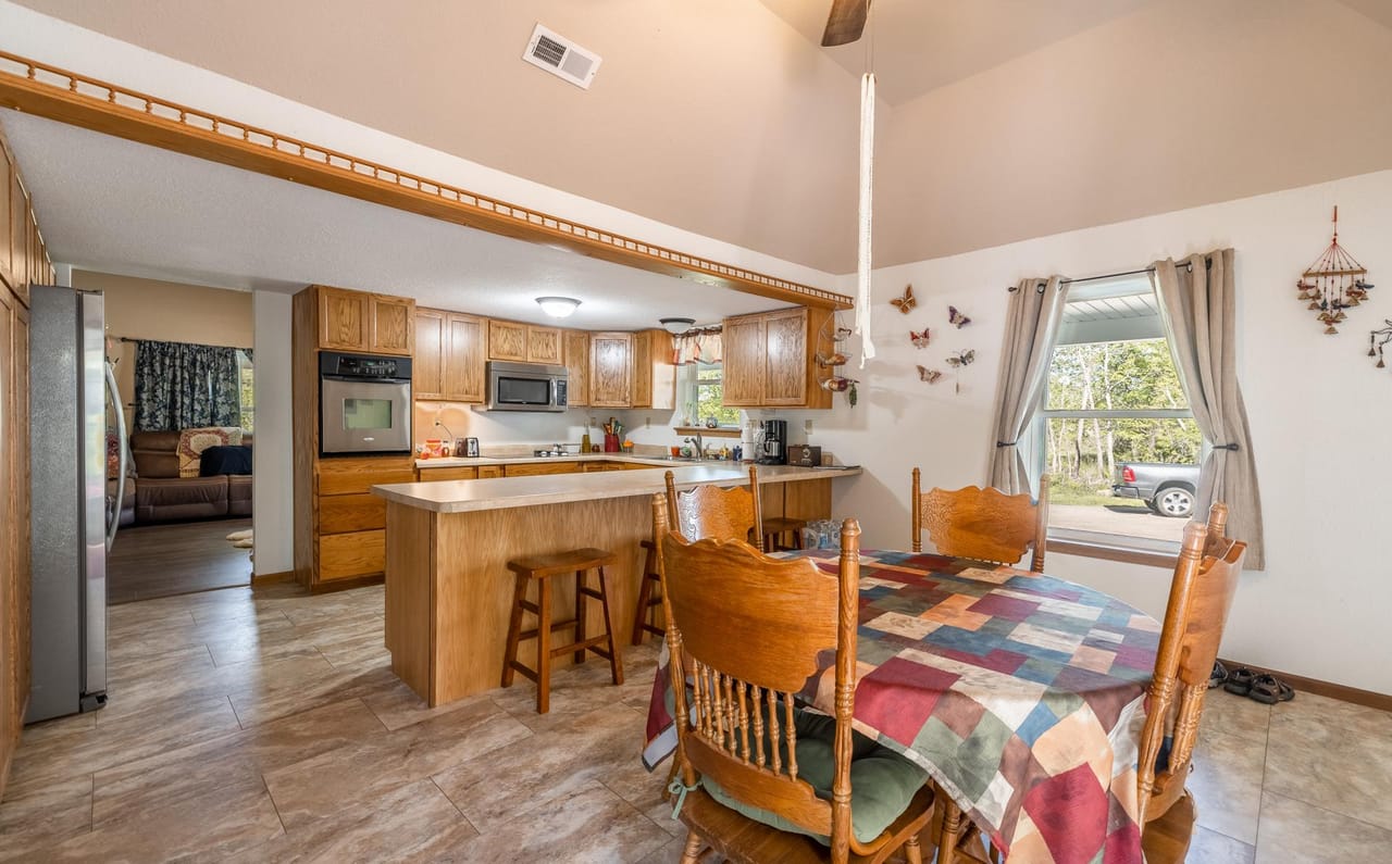 Listing Image 58