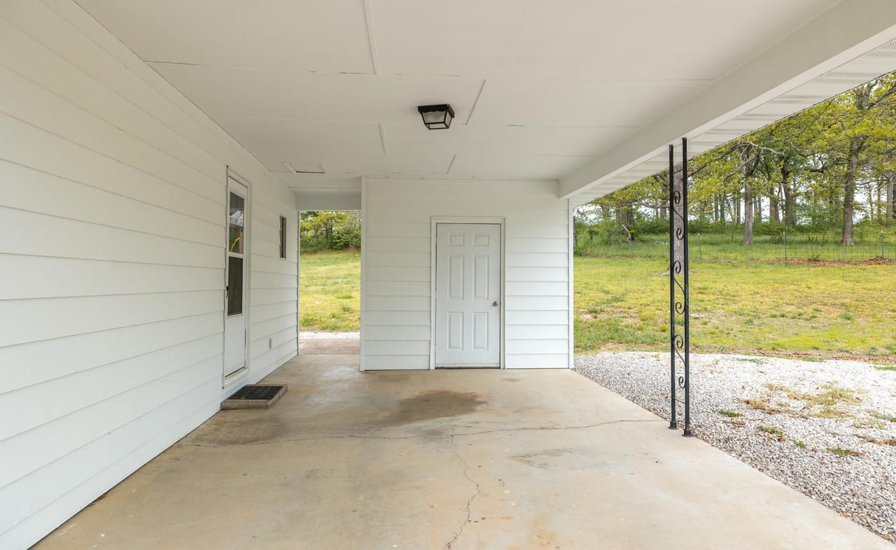 Listing Image 32