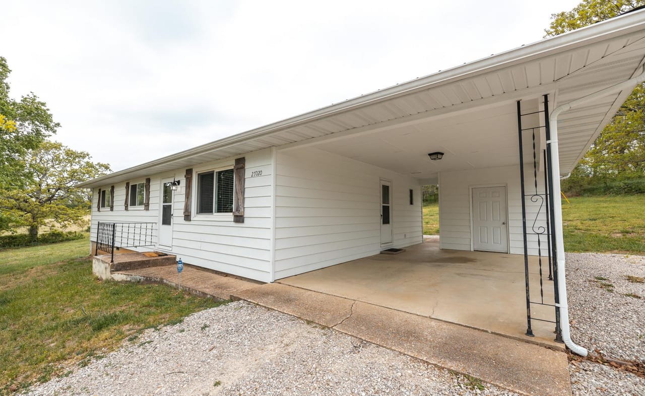 Listing Image 63