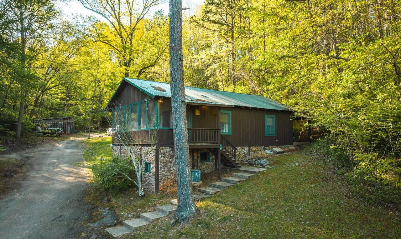 Listing Image 79