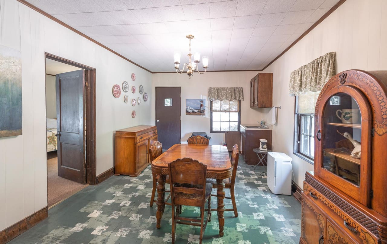 Listing Image 56