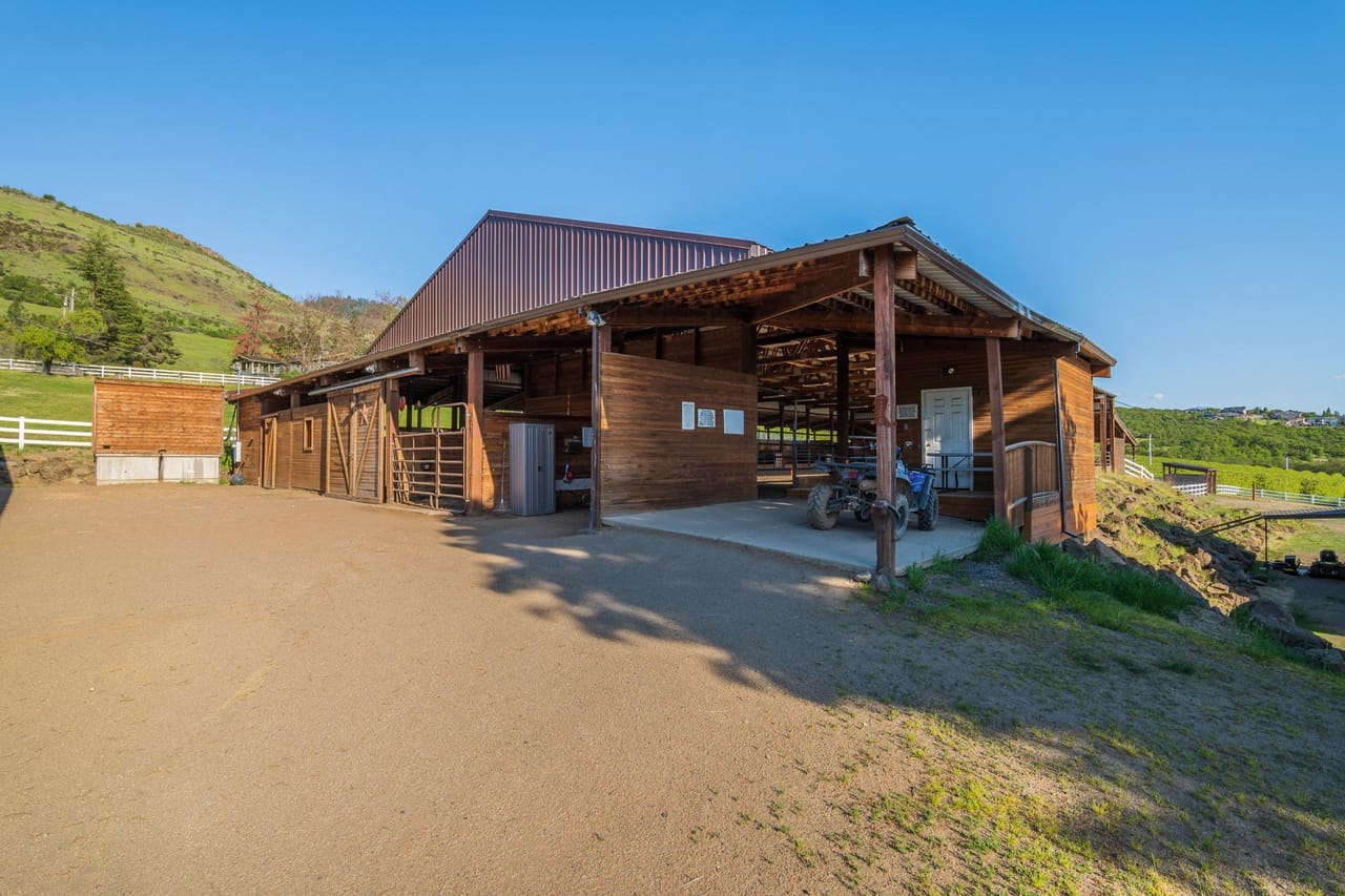 Listing Image 80