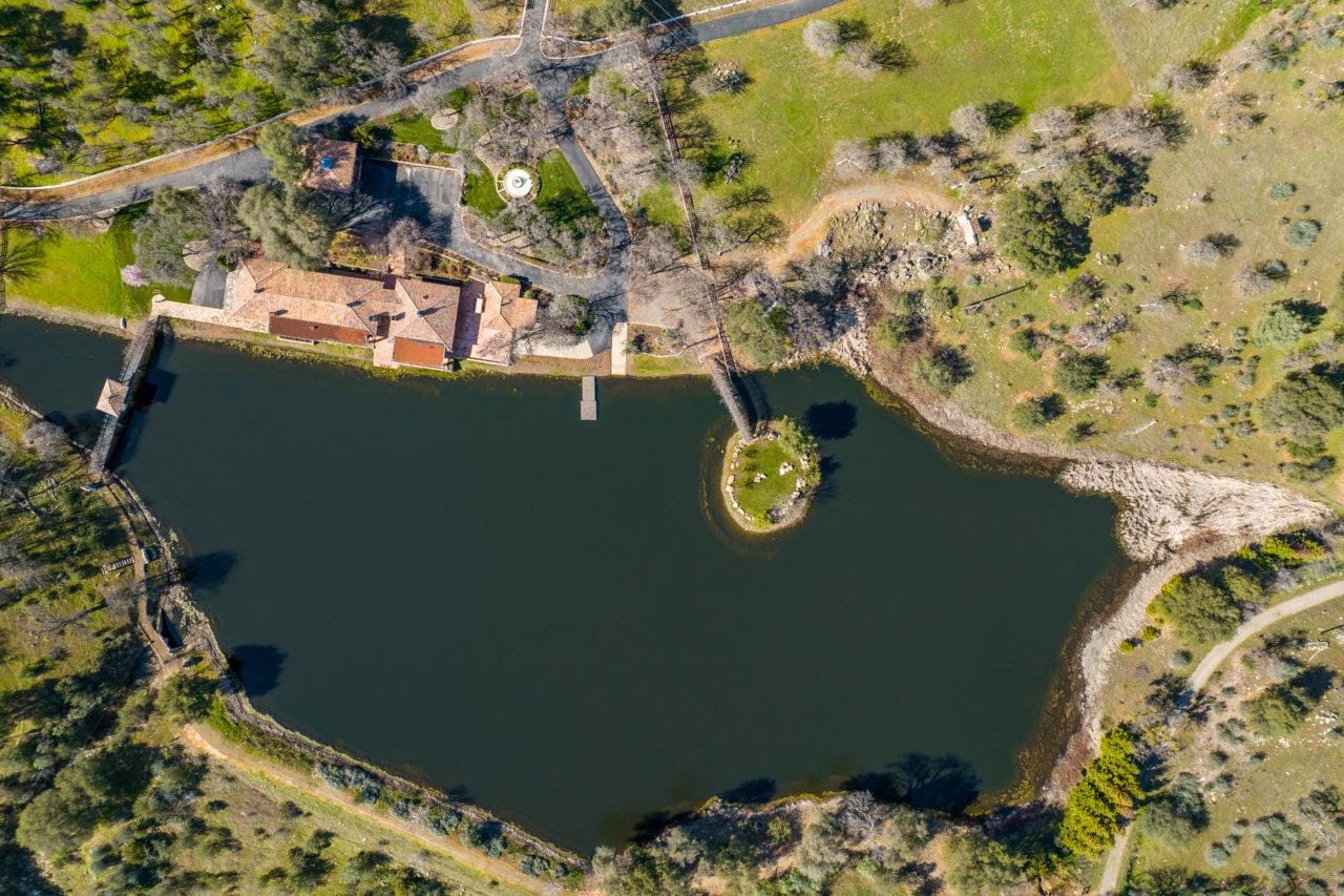 Listing Image 80