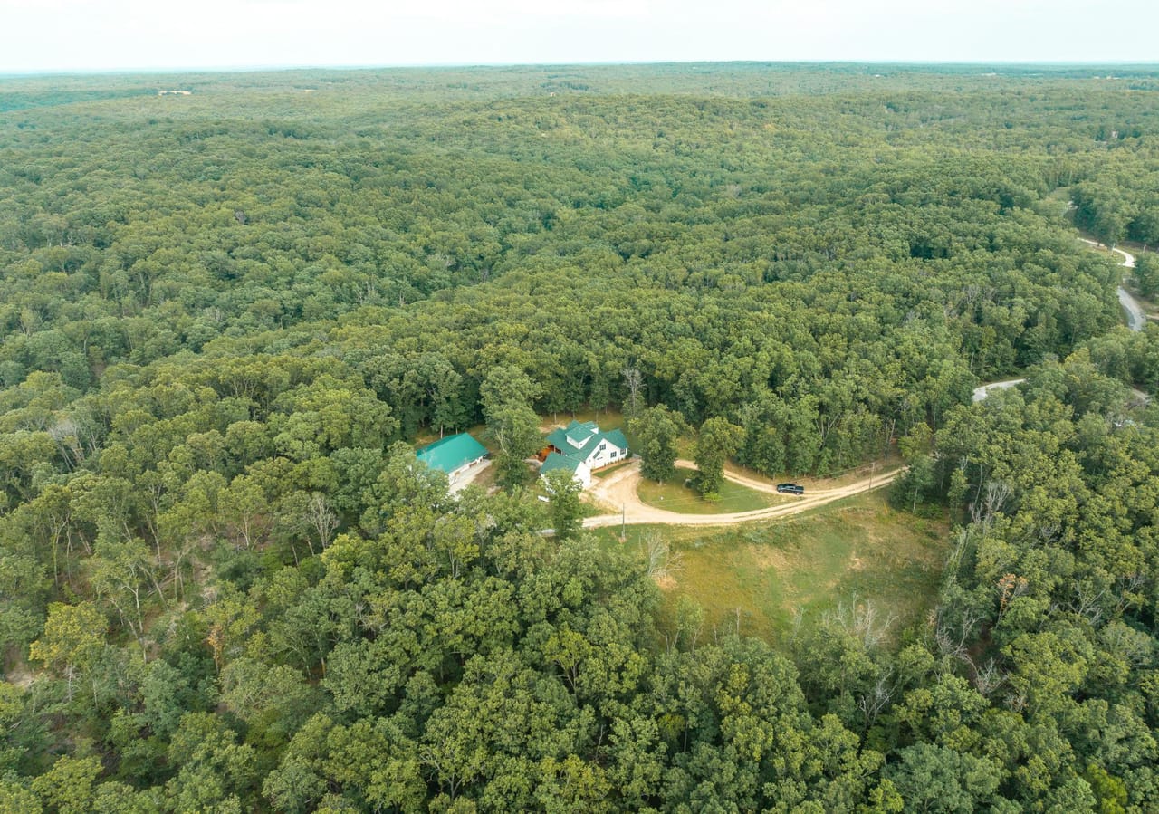Listing Image 14