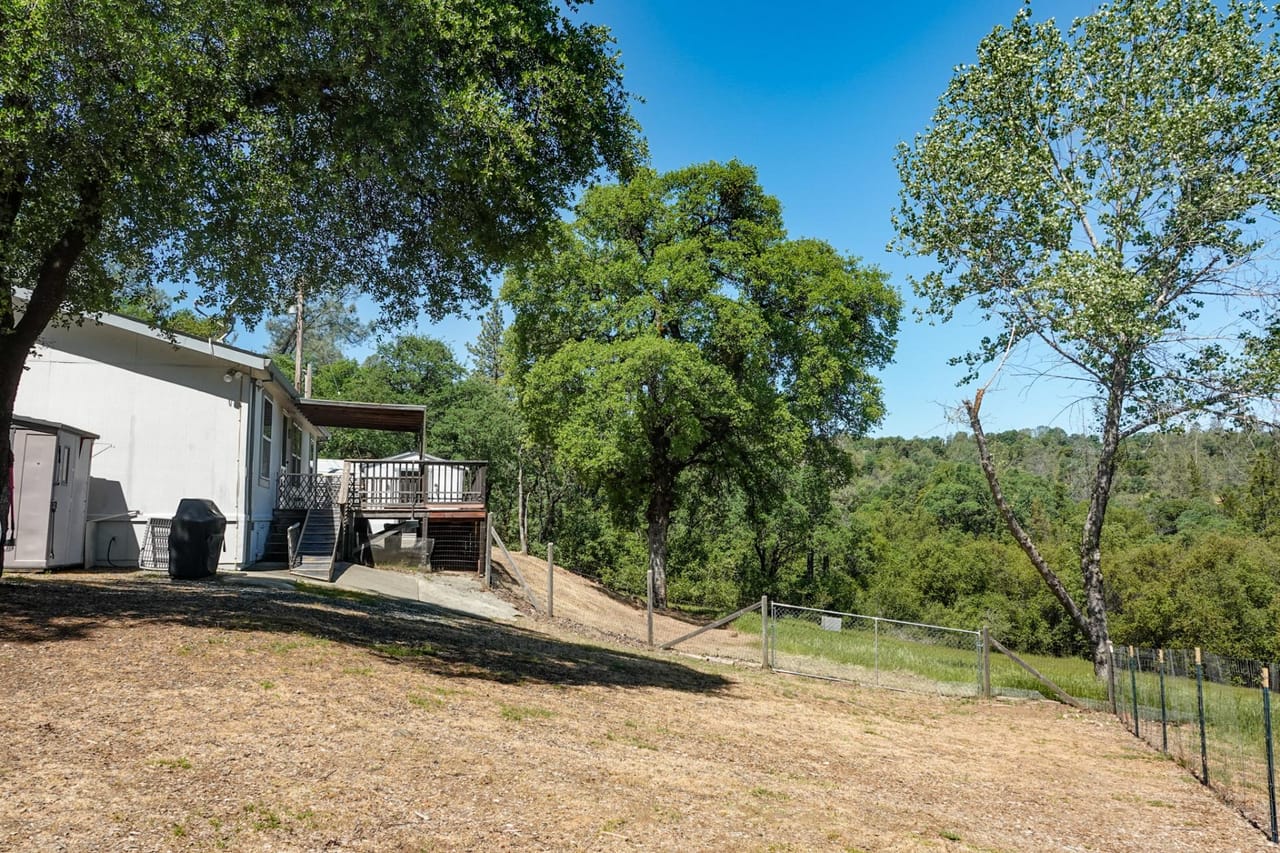 Listing Image 64