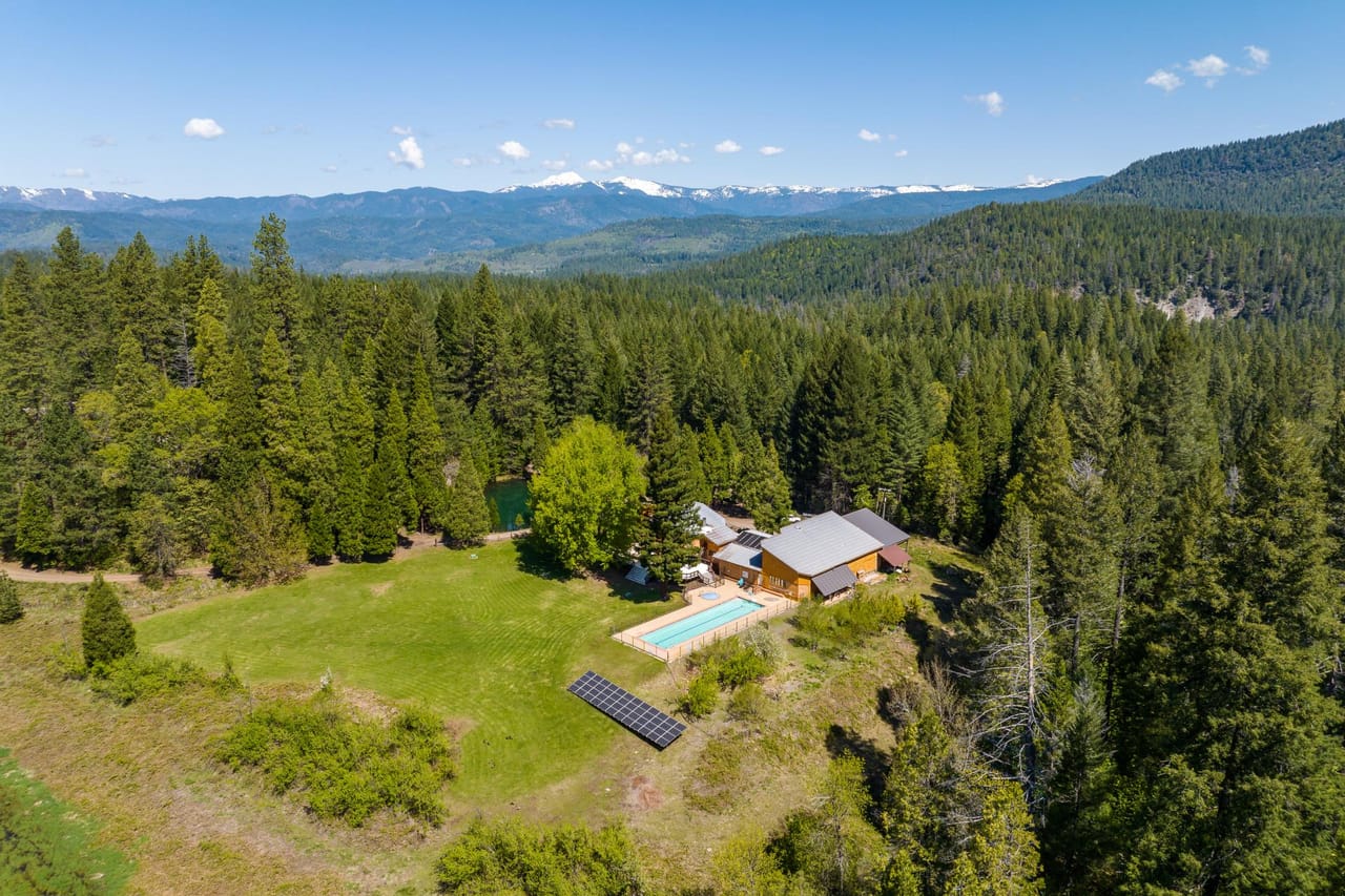Listing Image 52