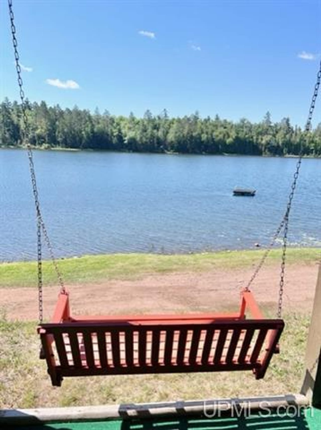 Beautiful Remote Lake Home 50088597