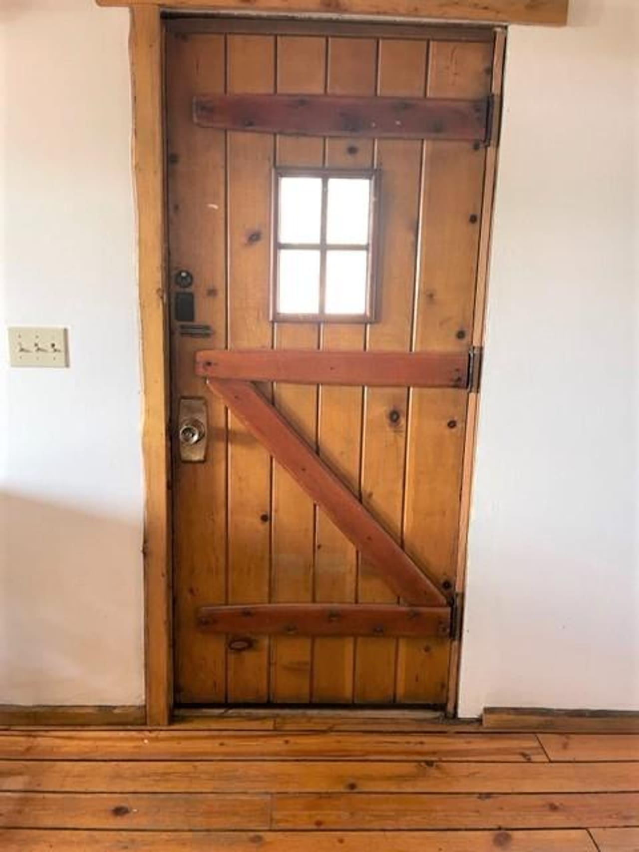 Listing Image 19