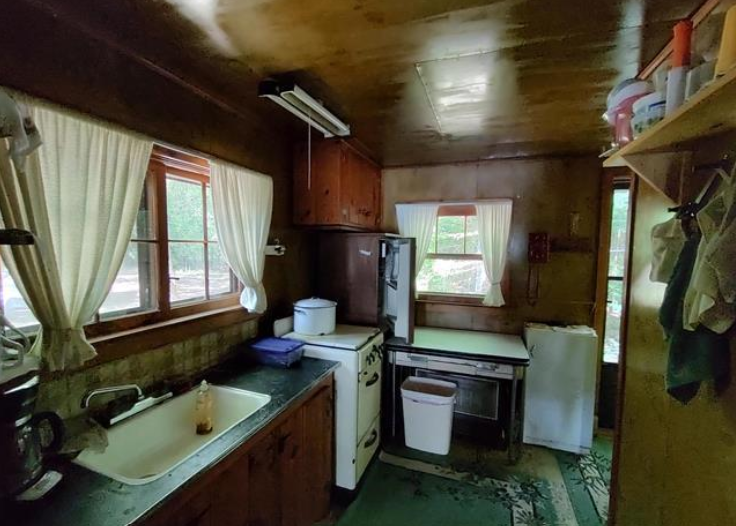 Listing Image 9