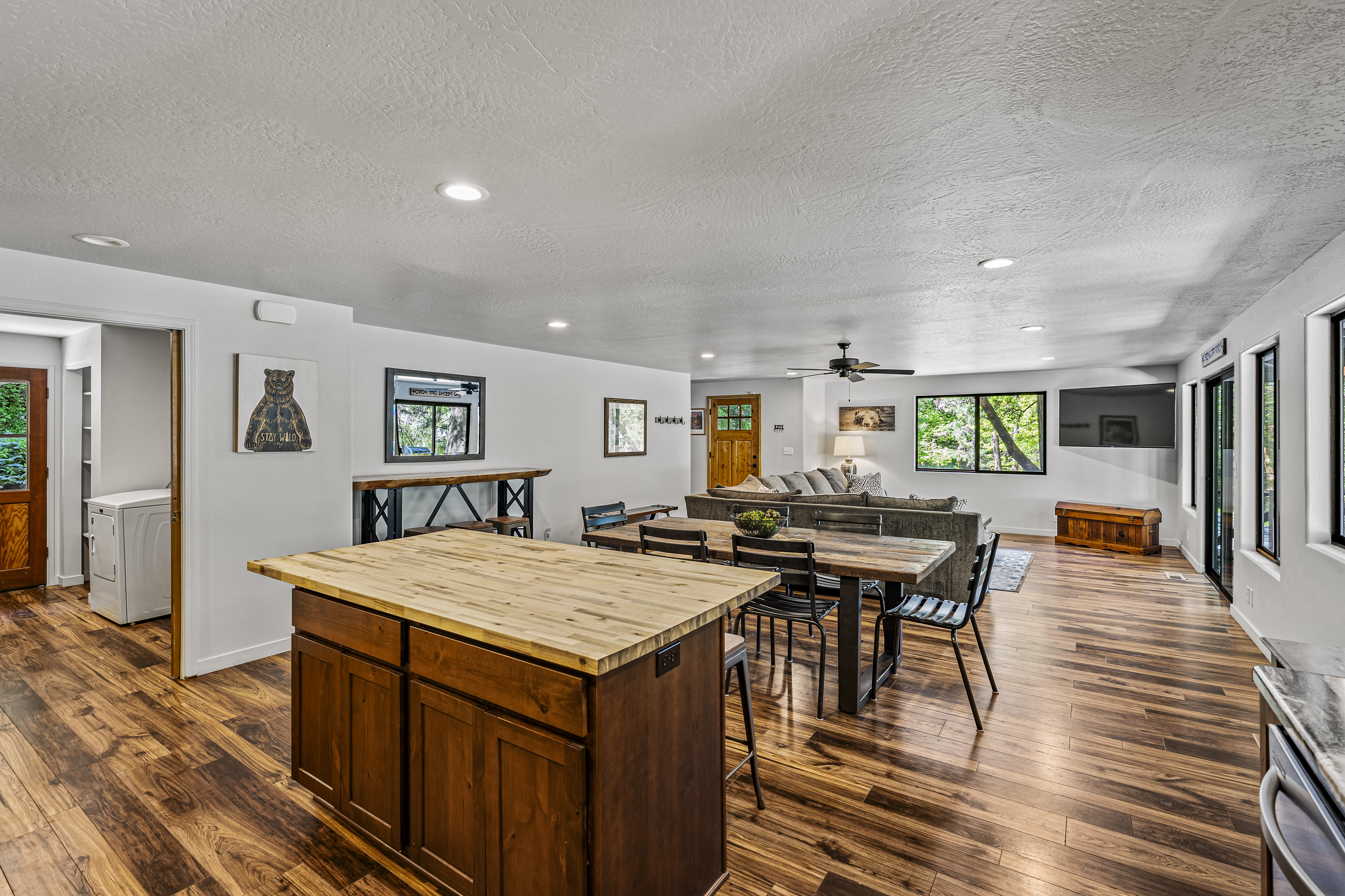 Galice Resort | 11744 Galice Road