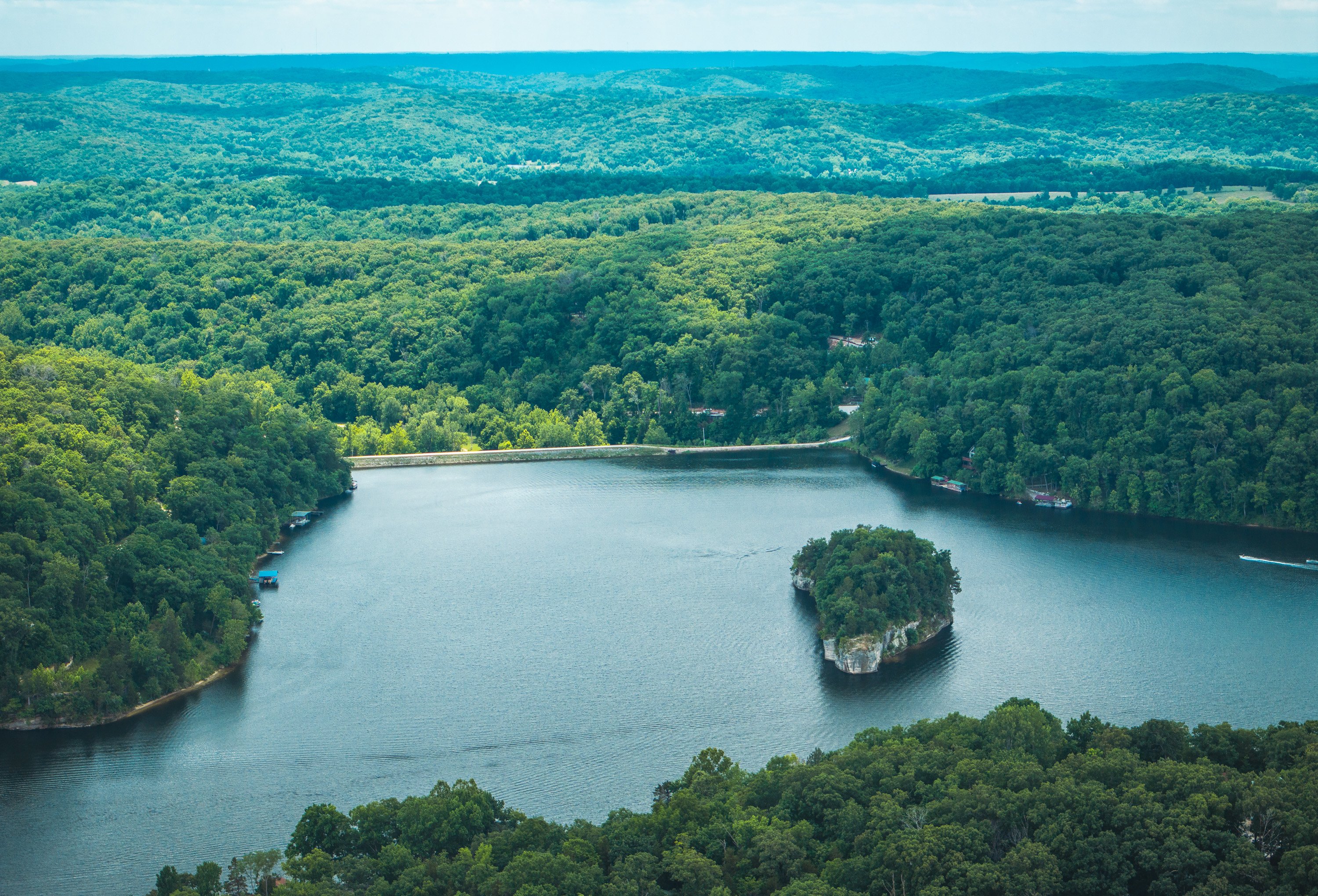 Pinnacle Lake Cabin