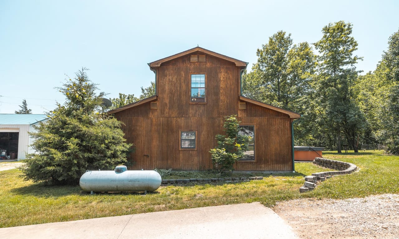 Listing Image 20
