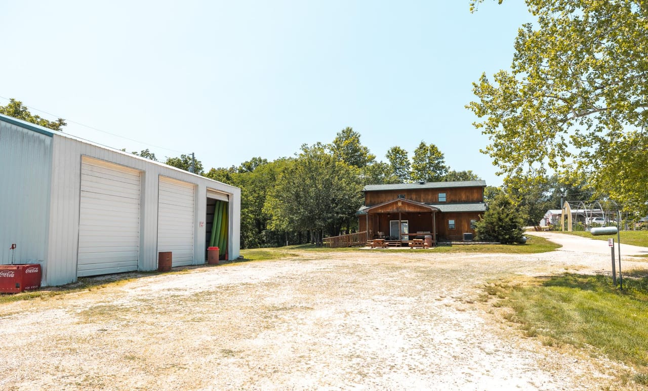 Listing Image 43