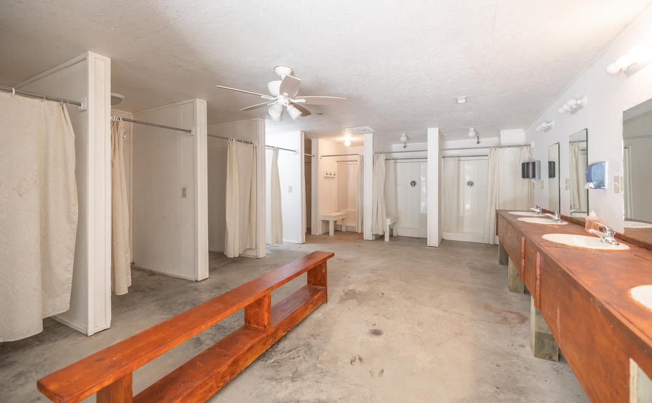 Listing Image 55