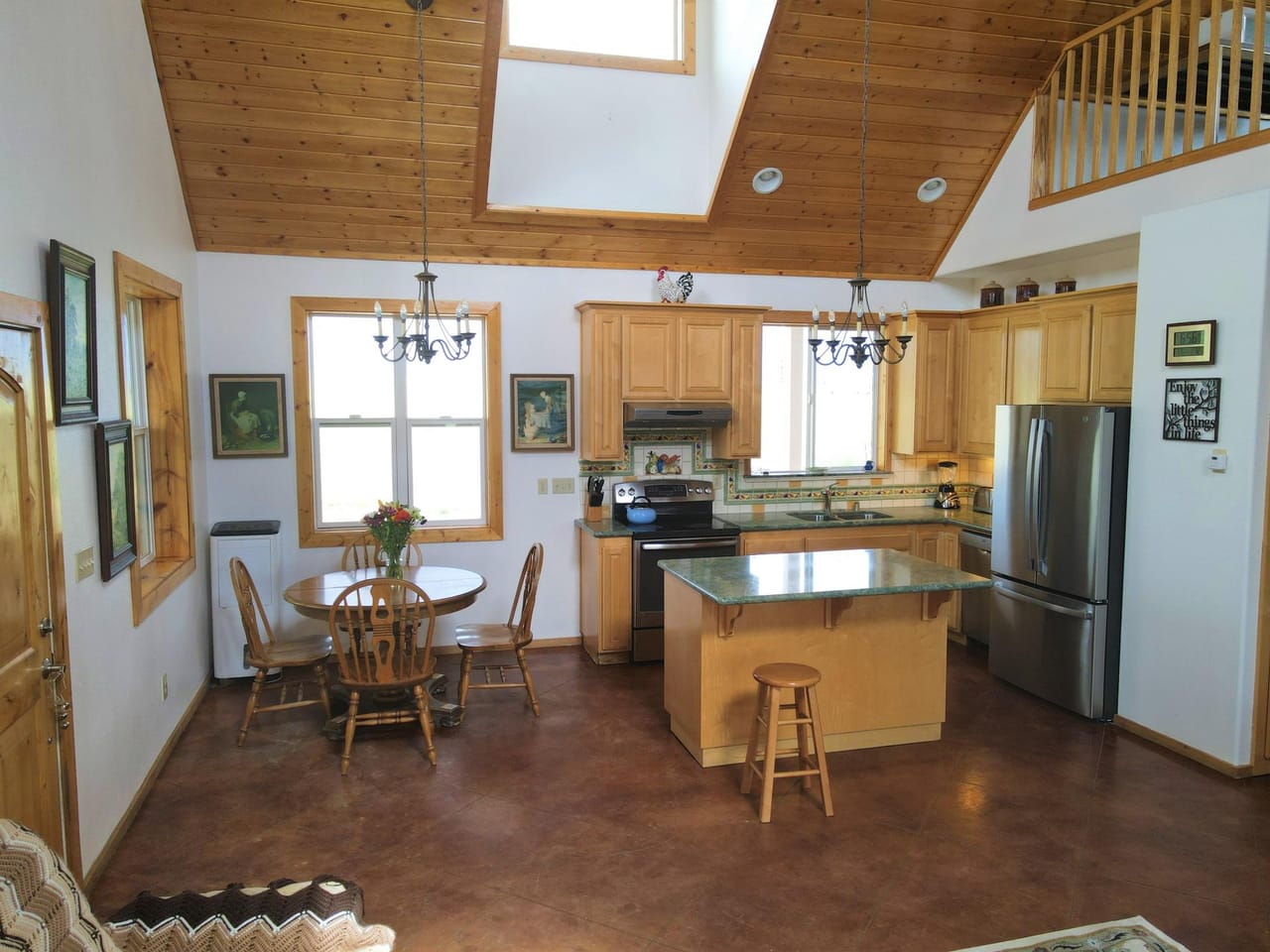 Listing Image 63