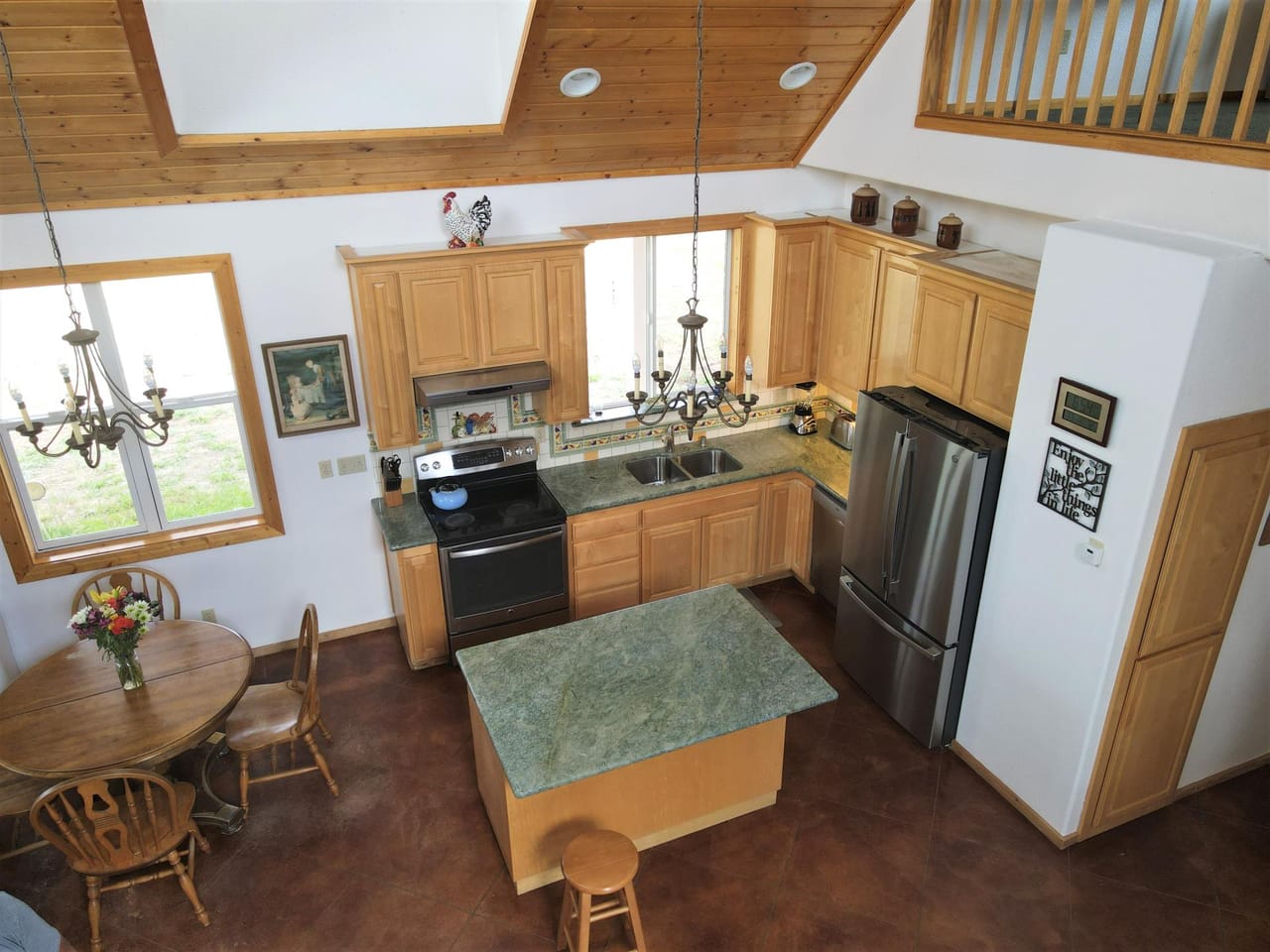 Listing Image 76