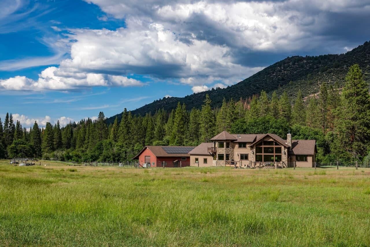 Listing Image 82