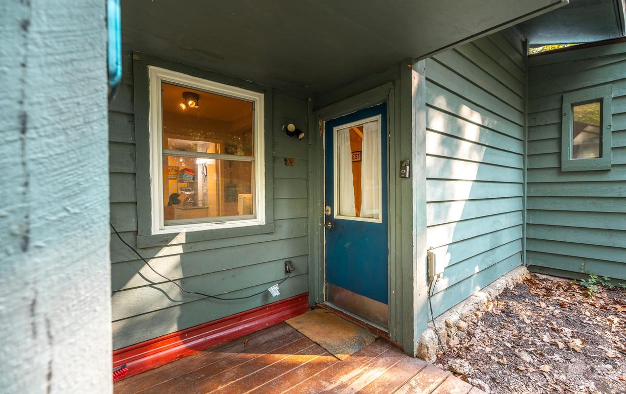 Listing Image 49