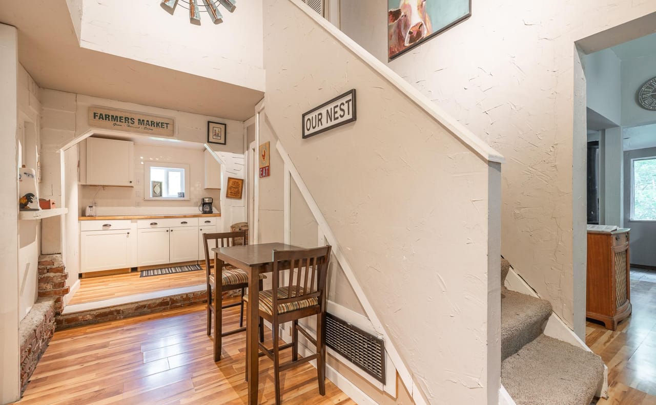 Listing Image 23