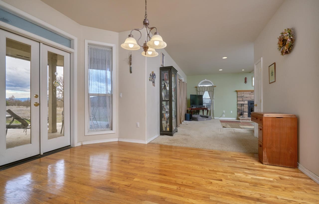 13794 Perry Road
