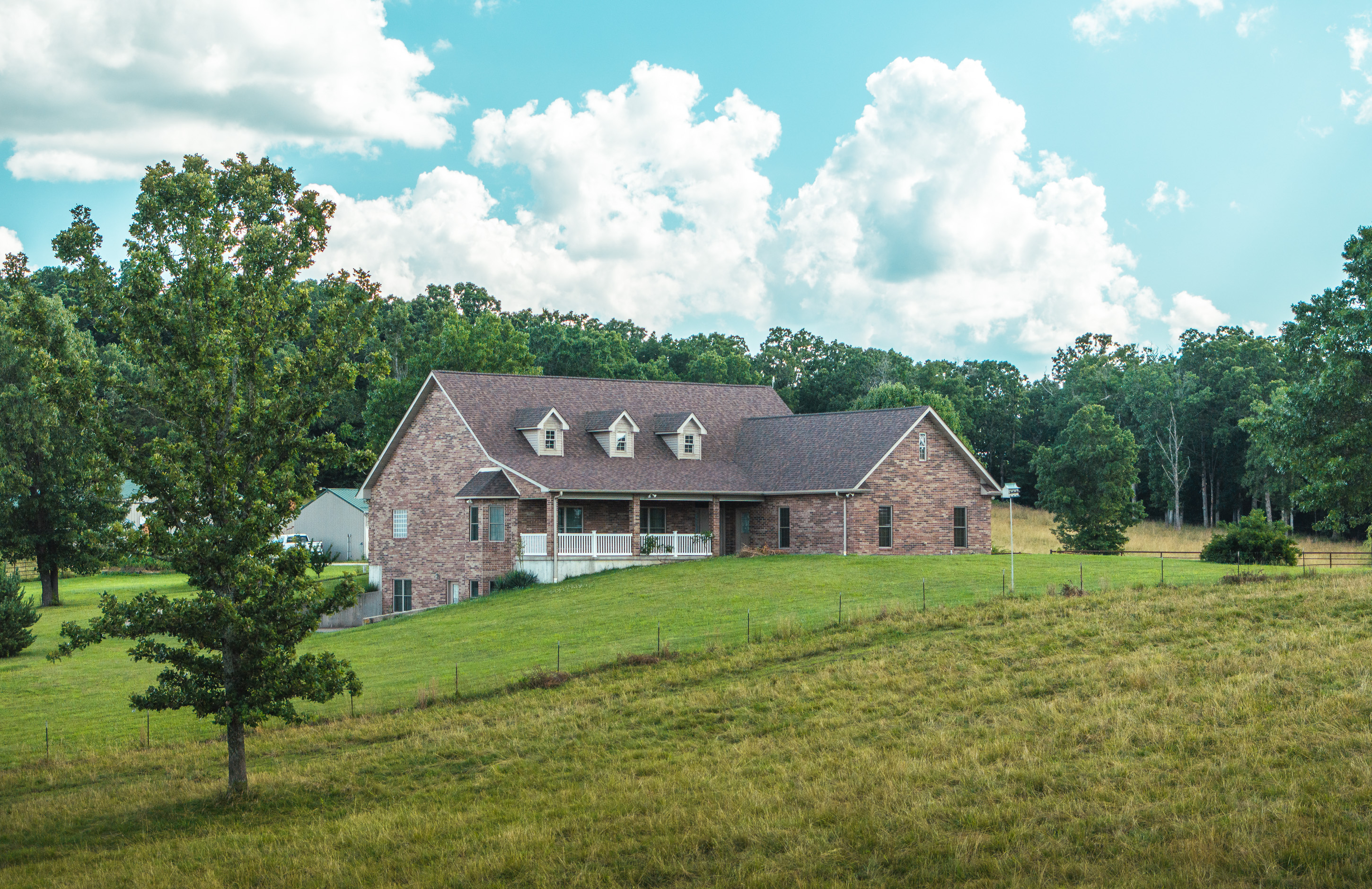 Listing Image 11