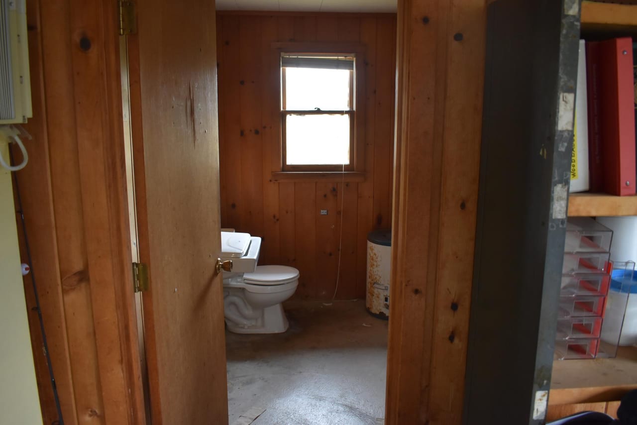 Listing Image 58