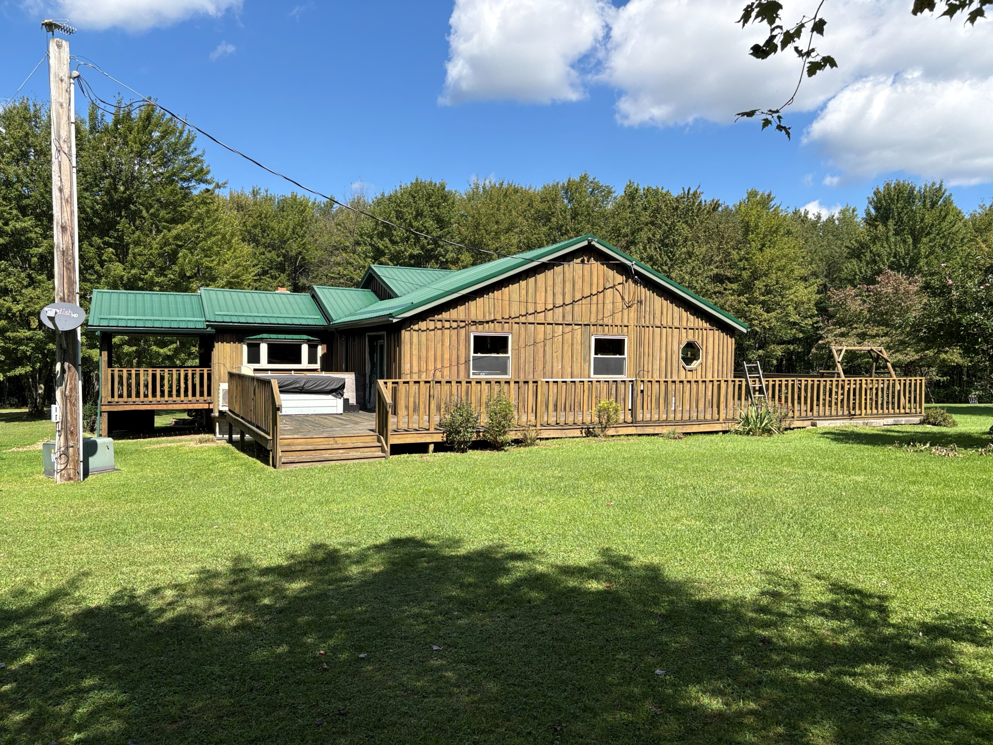 Listing Image 4