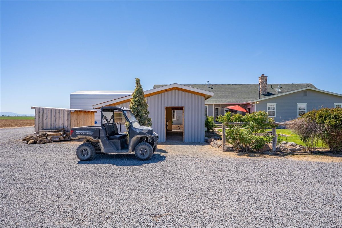 Listing Image 81