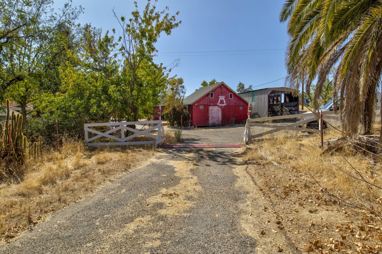 Listing Image 46