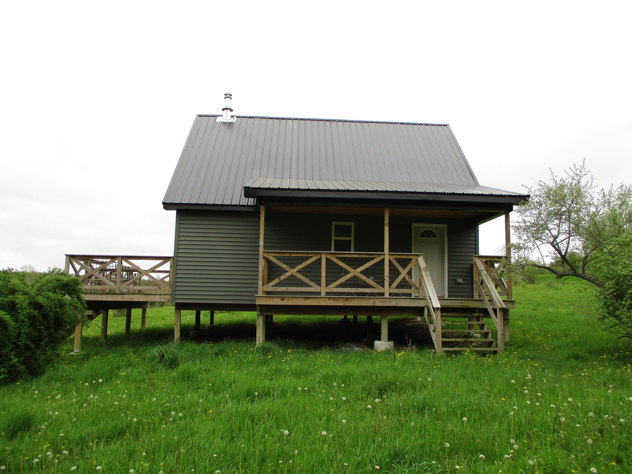Blank Canvas Cabin