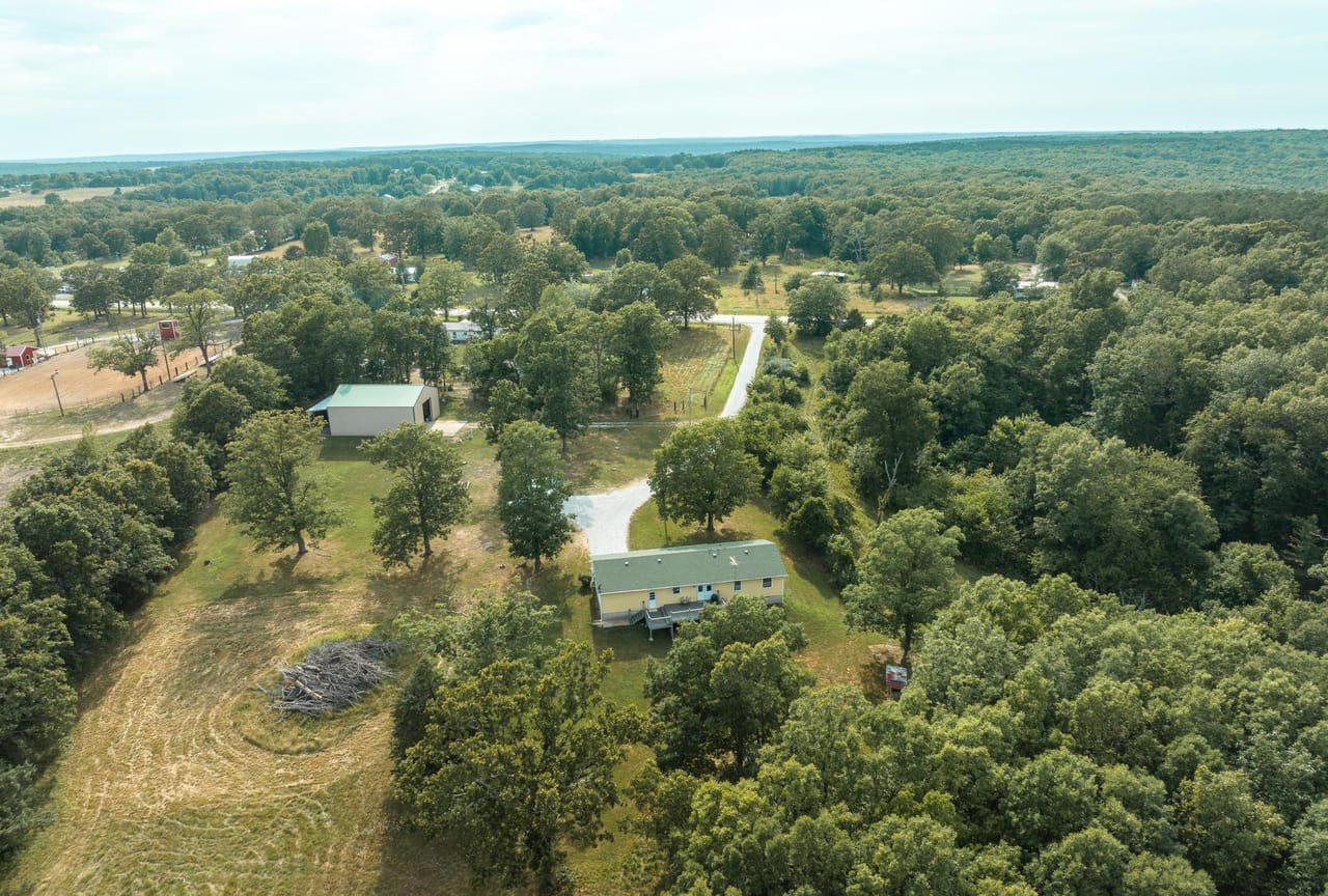 Listing Image 17