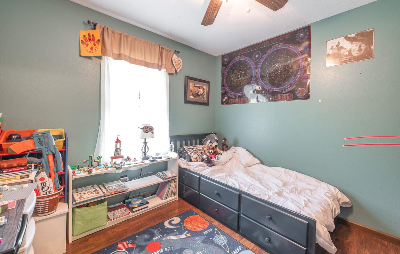 Listing Image 29